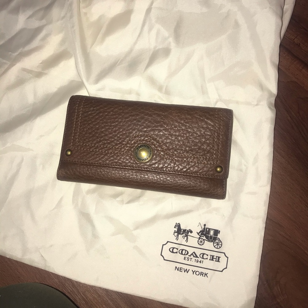 Coach Wallet + Check Holder - Picture 2 of 8